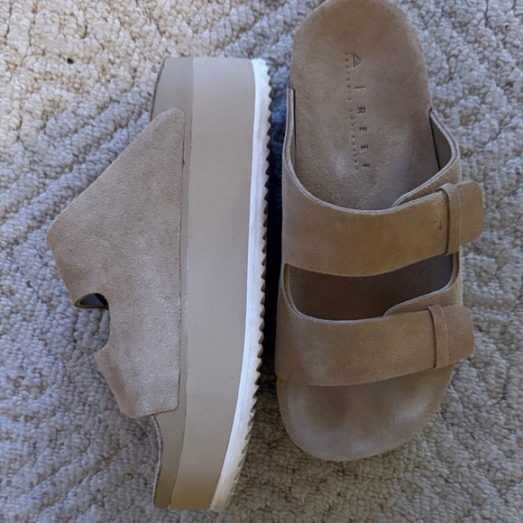 Reef Beige Double Strap Platform Sandals - Picture 2 of 6